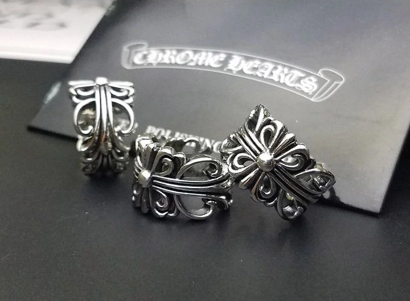 【限定】クロムハーツ コピー フローラルクロス リング 指輪 Kud29435