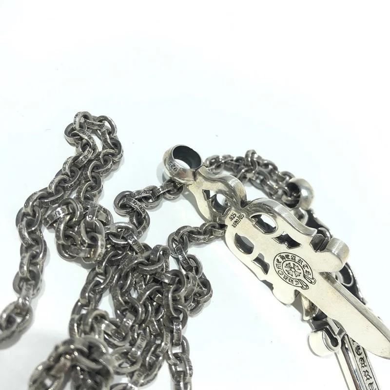 目を惹くカラー クロムハーツ ネックレス コピー ダガー シルバー Kuf05066