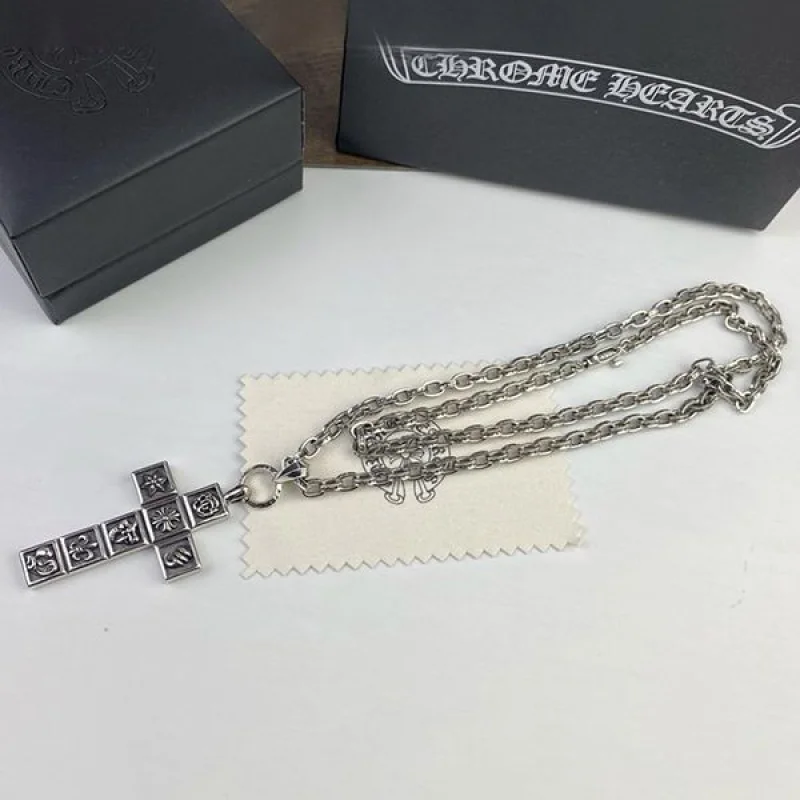 最新でオシャレクロムハーツ ネックレス コピー ダガー シルバー Kuh86357