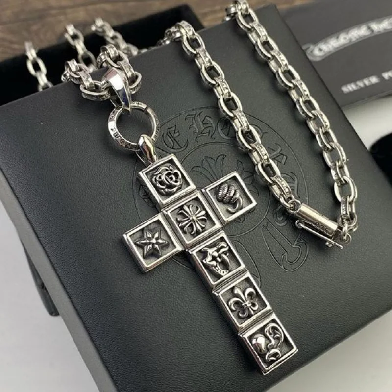 最新でオシャレクロムハーツ ネックレス コピー ダガー シルバー Kuh86357