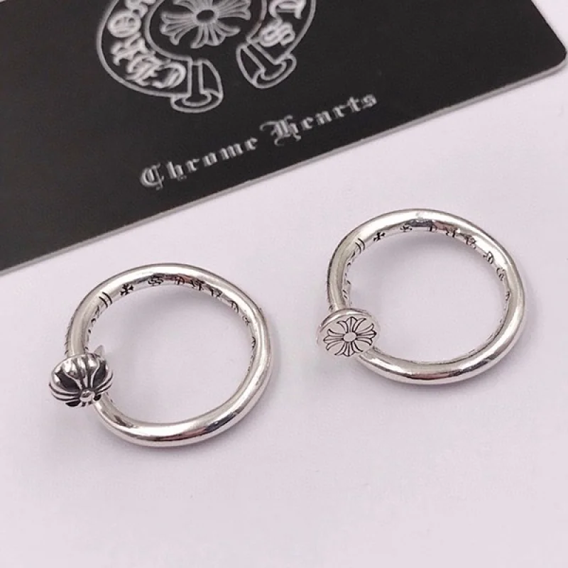 お洒落に♪クロムハーツ フローラルクロス リング 偽物 Kuj67952