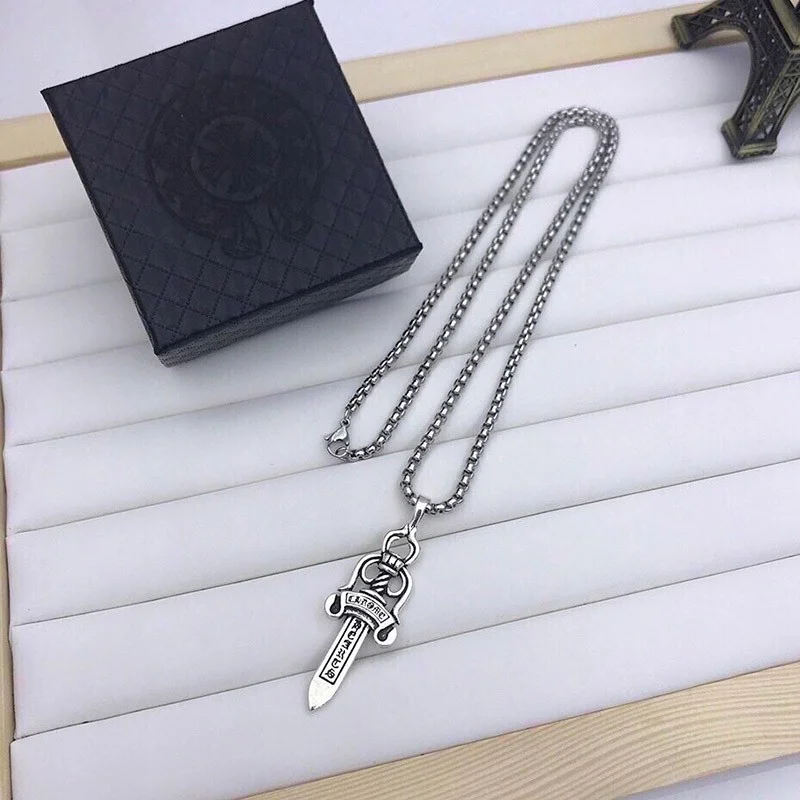 目を惹くカラー クロムハーツ ネックレス コピー #5 ダガー Dagger チャーム Kuj79060
