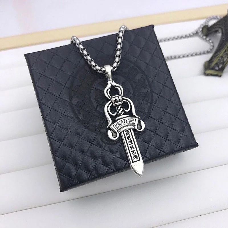 目を惹くカラー クロムハーツ ネックレス コピー #5 ダガー Dagger チャーム Kuj79060