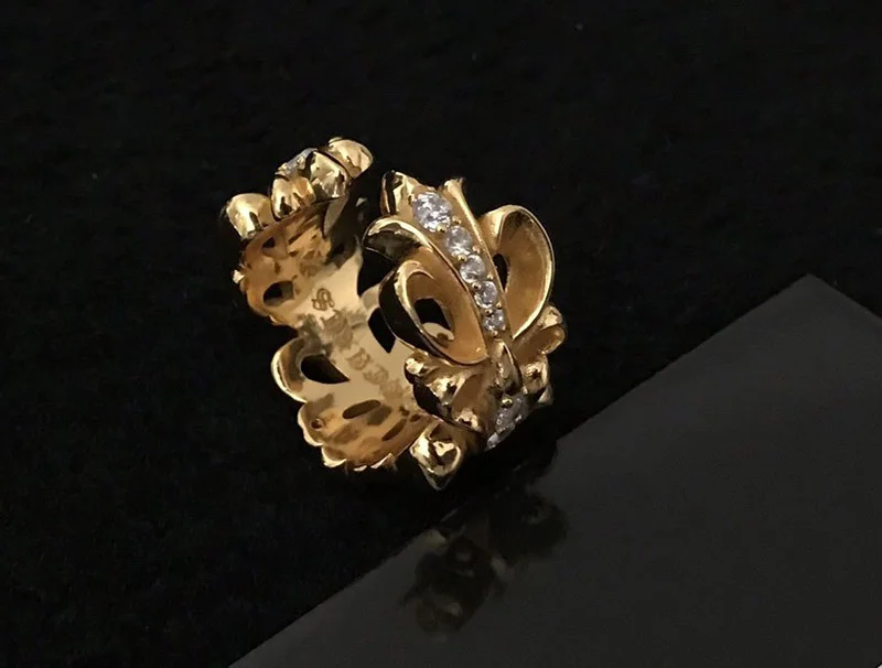 クロムハーツ フローラル 22kGold ダイアモンド ゴールド リング コピー Kul99750