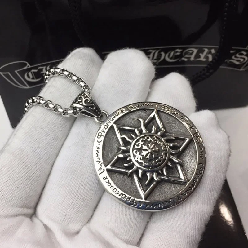 ★関税/送料込★クロムハーツ ネックレス コピー スター スモール チャーム シルバー Kuo61908