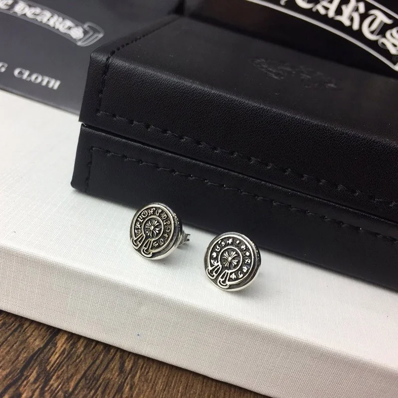 【日本未発売】【クロムハーツ ピアス コピー】CH プラス クロスボール ピアス シルバー Kur15444