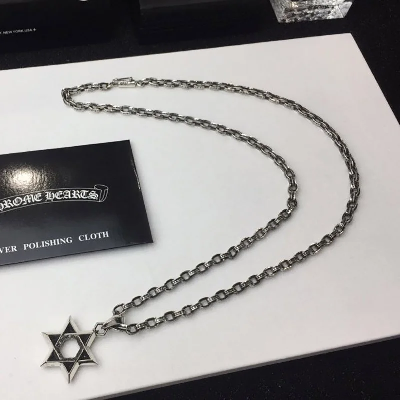 追跡付き発送 クロムハーツ ネックレス コピー スター ベビーファットチャーム Kuv07922