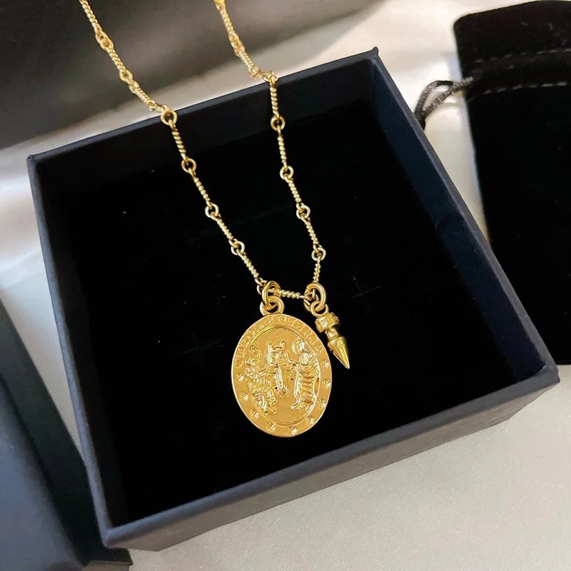 定番 【クロムハーツ ネックレス コピー】エンジェル 22K セーフティピン ゴールド Kuz62881
