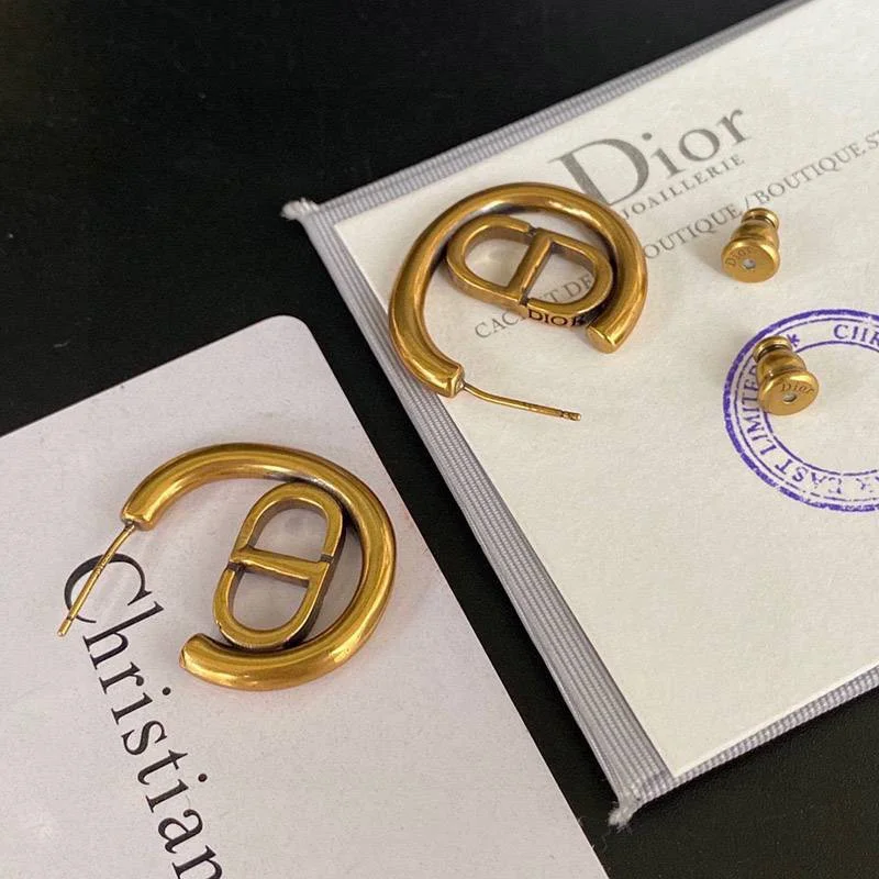 日本未入荷ディオール コピー 30 MONTAIGNE フープピアス dex19340