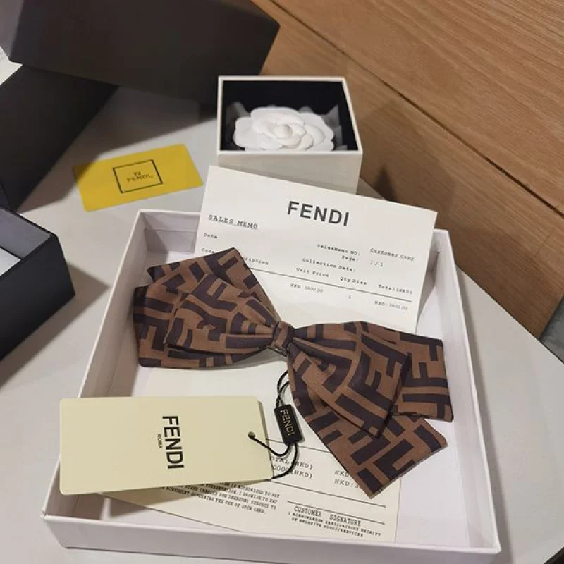 フェンディ シュシュ コピー ギフトに最適♪ 送料込 fex57703