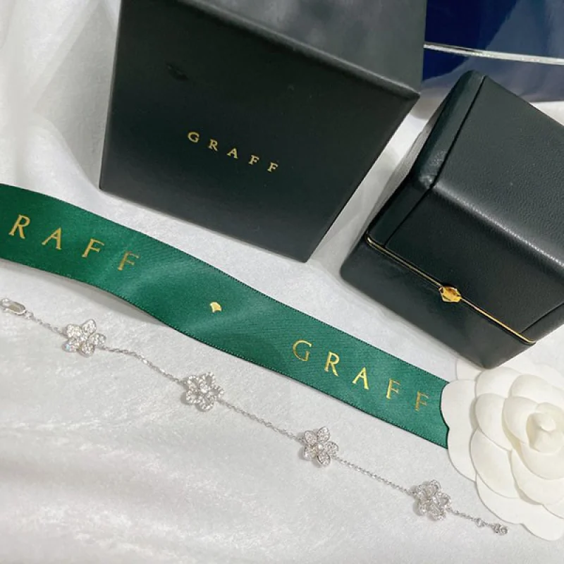 定番 グラフ GRAFF ワイルドフラワー パヴェダイヤモンド ブレスレット コピー RGB515