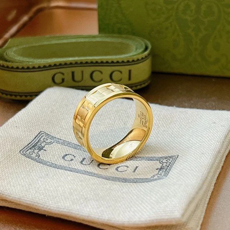 100%実物写真!グッチ 18K GGモチーフ 偽物 アイコン リング gud39511