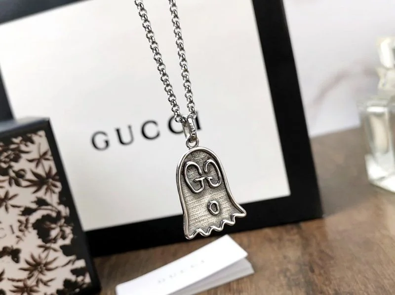 人気No1 グッチ★ゴーストリバーシブルネックレス 偽物 guj39168