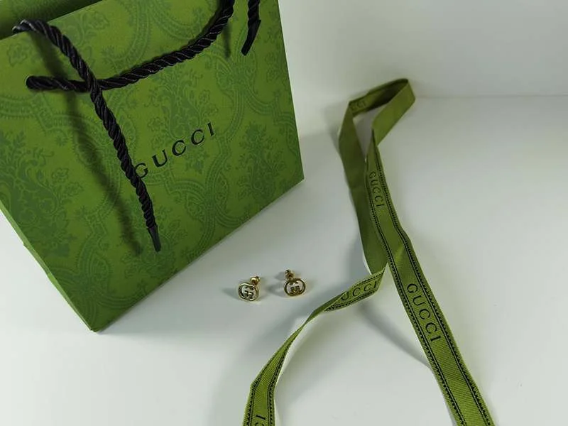 《大人気》グッチ 18k イエローゴールド Interlocking G ピアス コピー guq61214