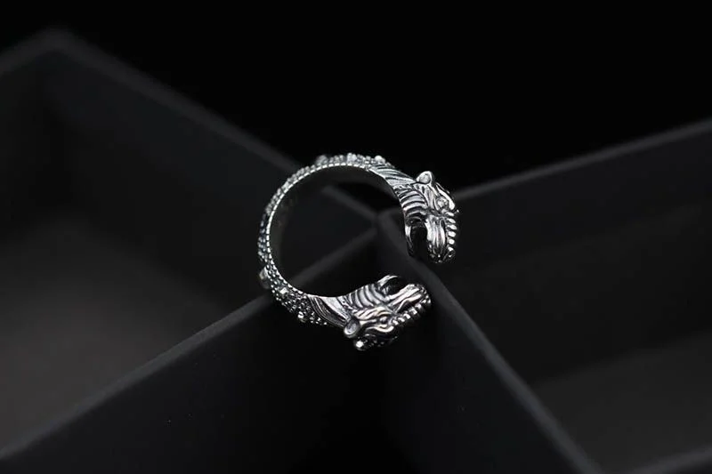 《大人気》グッチ タイガーヘッド コピー シルバーリング *ギフトに◎12mm gux37839