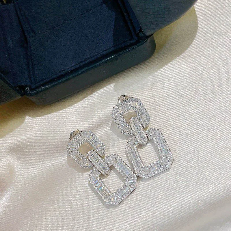 完売必至 ハリーウィンストン ダイヤモンドループ/ピアス 偽物 ing36223