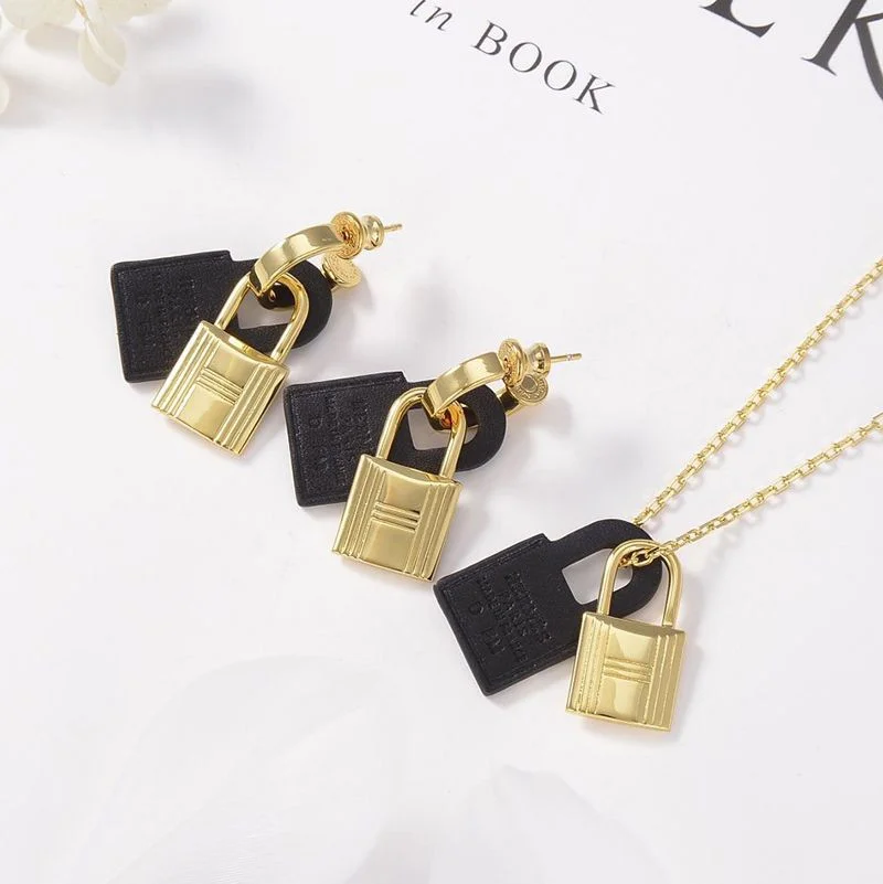 定番【人気】★エルメス コピー★オケリー ピアス 4色 H078851CK18