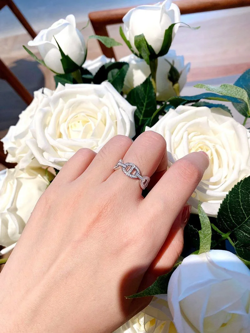 争奪戦【エルメス】ダイヤモンド指輪 偽物「シェーヌ・ダンクル・アンシェネ」PM H109507B
