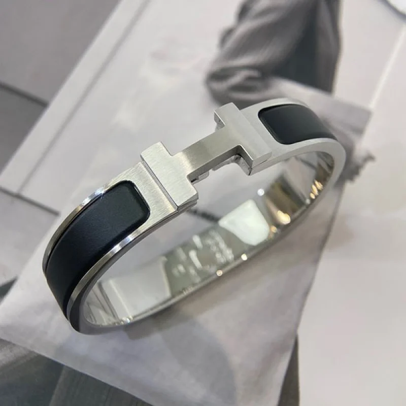 争奪戦 エルメス Clic H ブレスレット レディース 偽物 erg66856