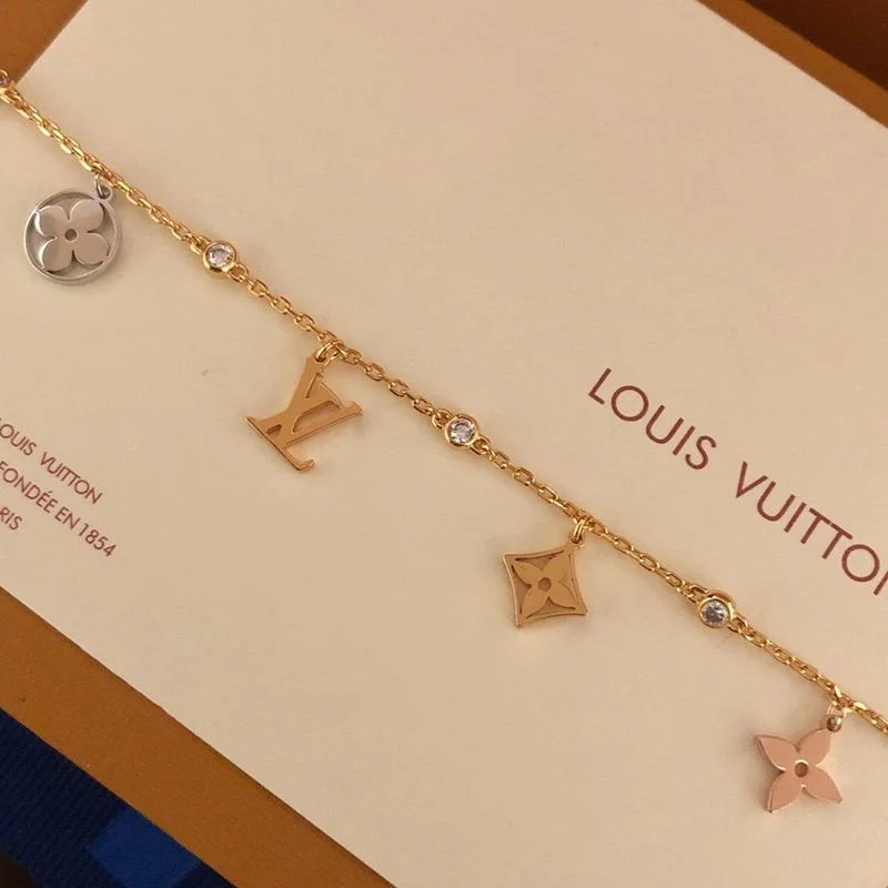 【国内発】​ルイヴィトン ブラスレ イディール チャーム コピー 18K ダイヤ ブレス Q95689