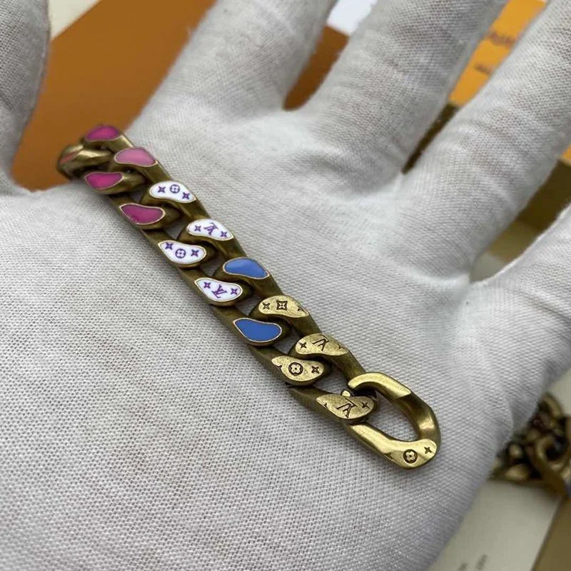 完売必至ルイヴィトン 偽物 コリエ・チェーンリンクス パッチーズ ストラス ネックレス vuf50285