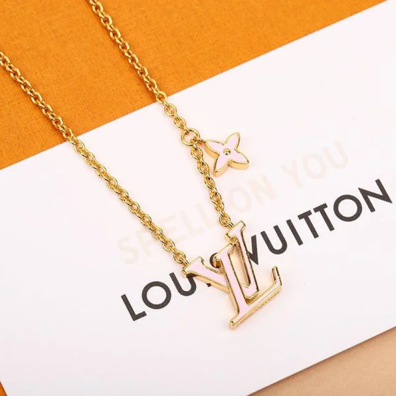 人気☆ルイヴィトン ペンダント コピー100%実物写真! LV インスティンクト vup14301