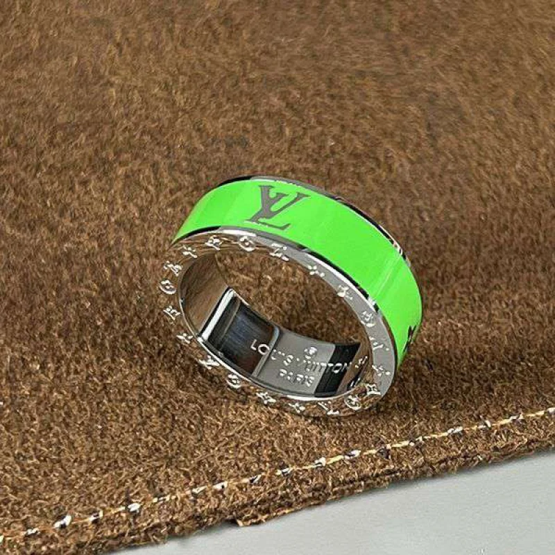 【完売必至】ルイヴィトン リング モノグラム カーヴド vut84671