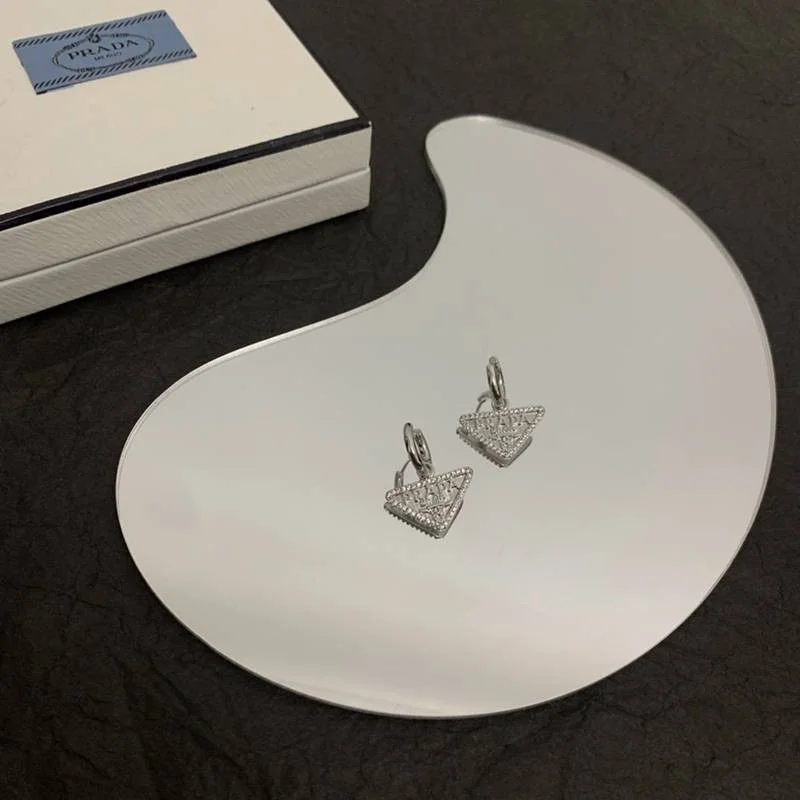 高品質♪♪♪ プラダ シンボル ピアス コピー puu54459