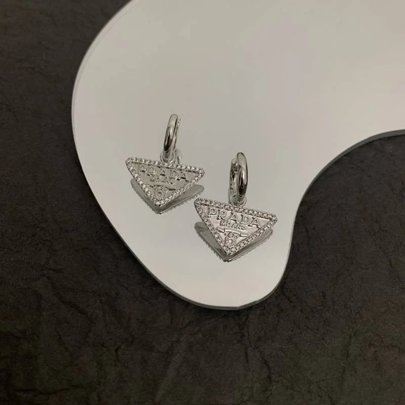 高品質♪♪♪ プラダ シンボル ピアス コピー puu54459