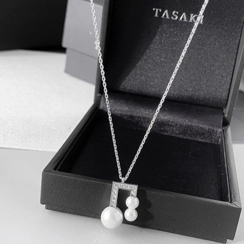 絶対欲しい!TASAKI スーパーコピー バランス ノート パヴェ ペンダント taf99716