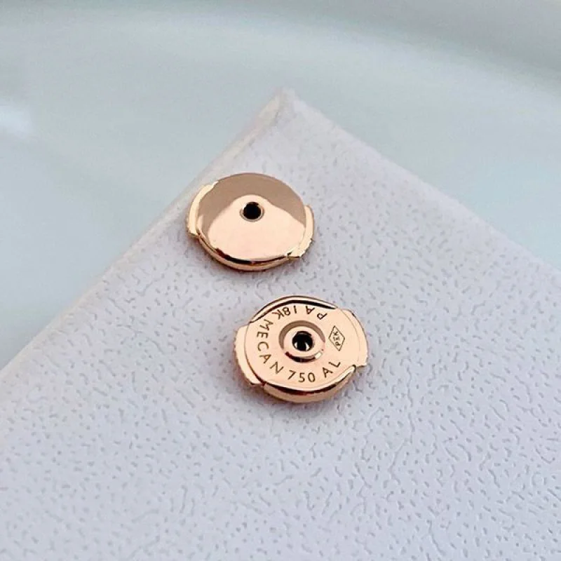 世界中で大人気♪TASAKI コピー プチ バランス ノート イヤリング ピアス tas79778