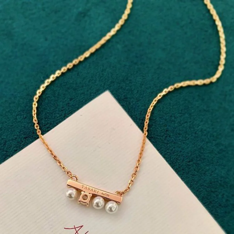 お洒落 TASAKI 偽物 プチ バランス ダイヤモンド ソロ ネックレス taz13279