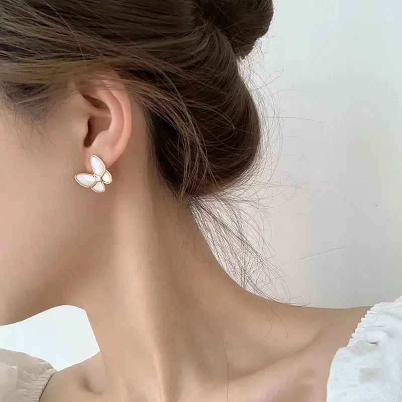 欲しい♡超限定♪【ヴァンクリーフ&amp;アーペル】ドゥ パピヨン ピアス 偽物 蝶 ローズゴールド VCARO8FN00