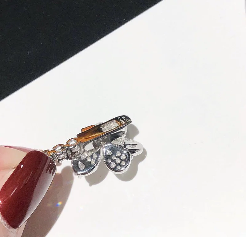 ヴァンクリーフ&アーペル*フリヴォルブレスレット偽物 ミニモデル ダイヤ VCARP3W200