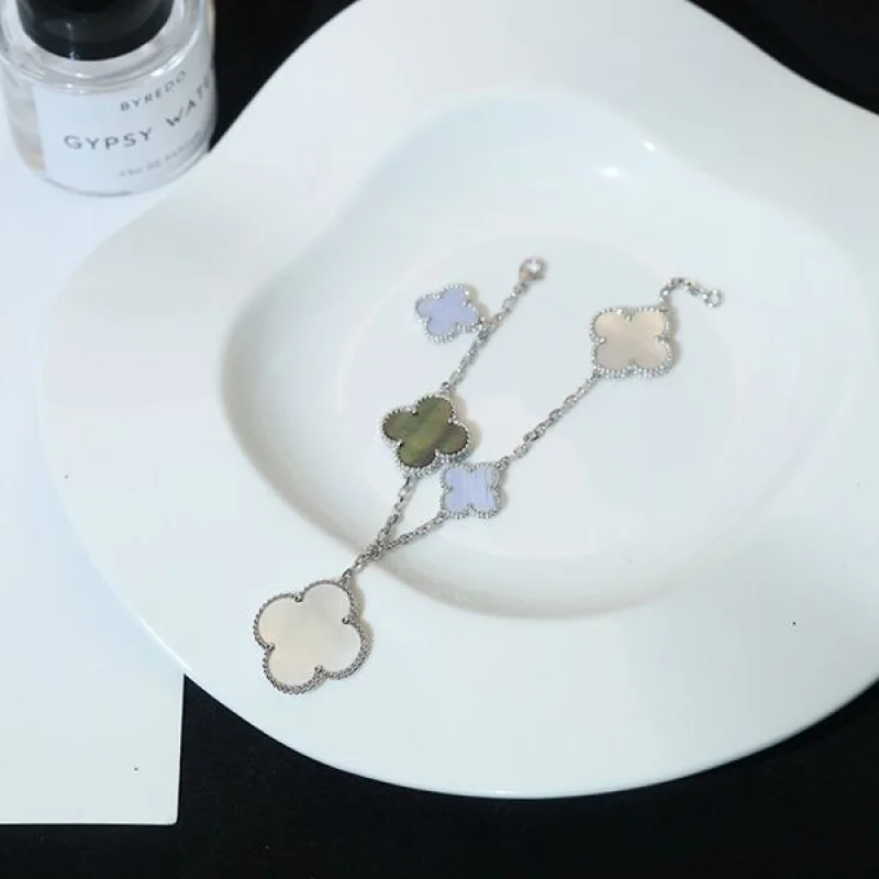 ヴァンクリーフ ヴィンテージア ルハンブラ ブレスレット コピー vav55239