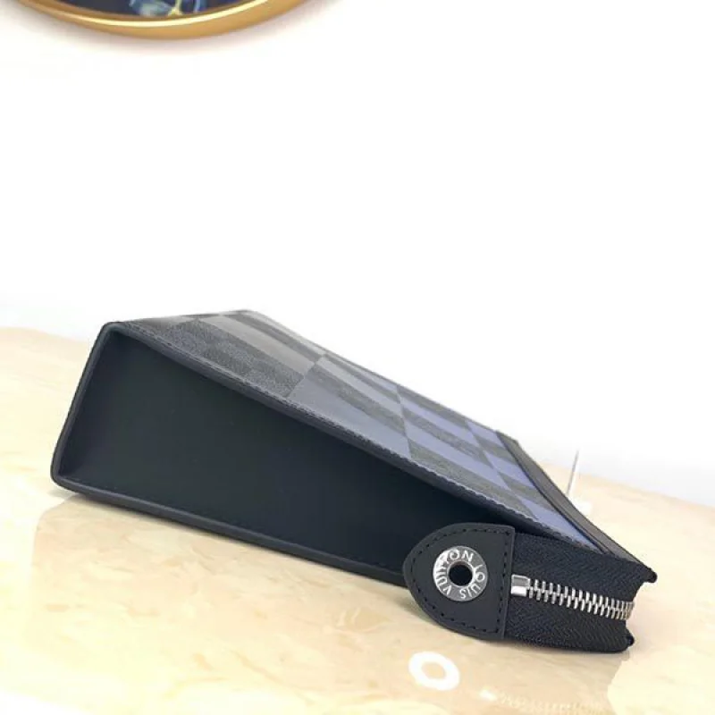 新作2023ルイヴィトン クラッチバッグ スーパーコピーポシェット ヴォワヤージュ MM N60412