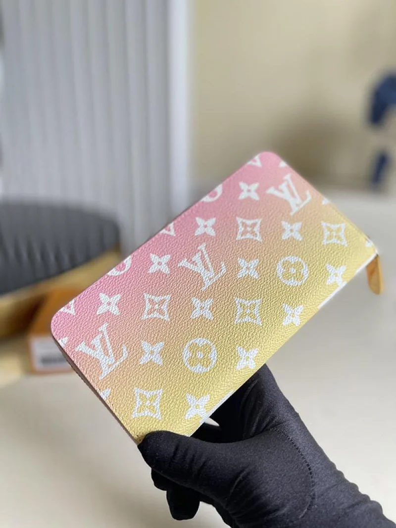 ルイヴィトン 財布 コピージッピー ウォレット ピンク LV20329