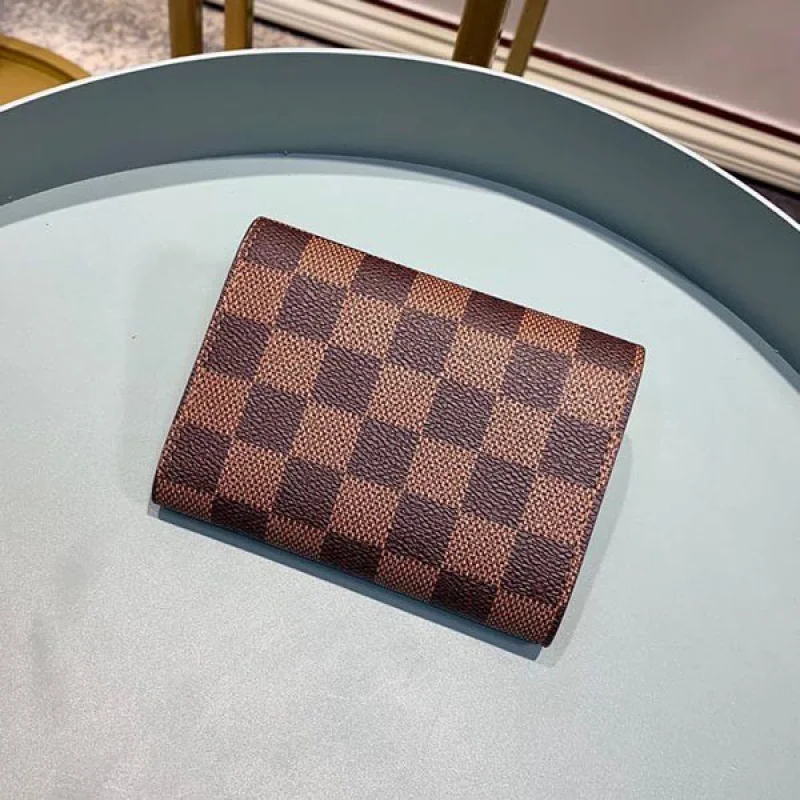 ルイヴィトン偽物 ポルトフォイユ ヴィクトリーヌ LV20333