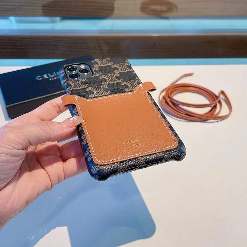 人気No1 セリーヌ☆トリオンフ 偽物ストラップ付き iPhone11/12 pro ケース Ces66233