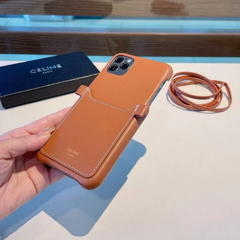 セリーヌ☆トリオンフ コピーストラップ付き iPhone11/12 pro ケース♪ Ces83619