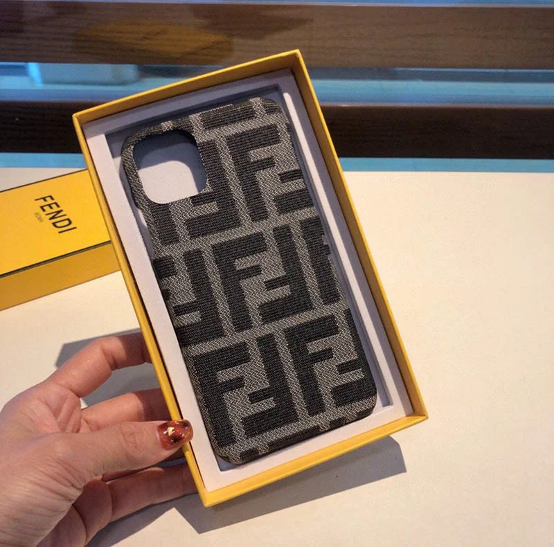 定番 フェンディ コピー ストラップ付!iPhone13/12/11 PROケース fet19897