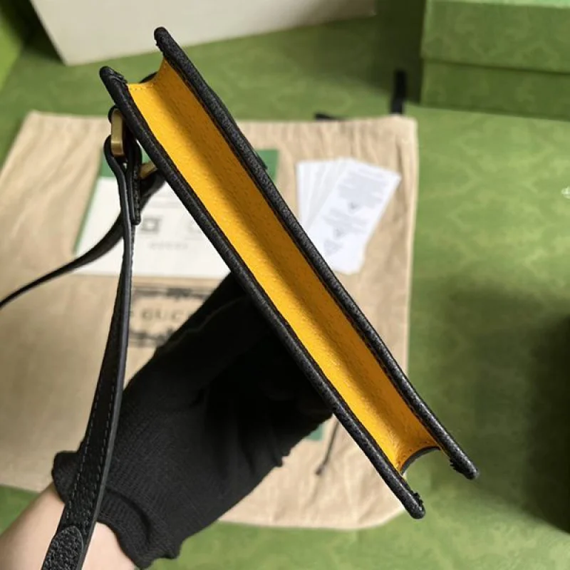 超希少!アディダス×グッチ ショルダー付 スマホケース スーパーコピー guh16383