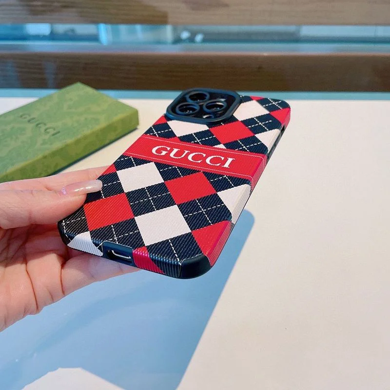 大人気!!新色グッチ スマホケース コピー iPhoneケース オフィディア guy27821