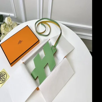 スマホケース he19050 スーパーコピー