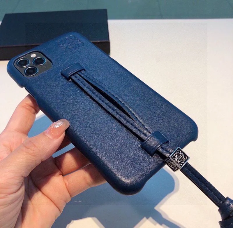 22AW最新作【ロエベ ケース 偽物】レザー iPhone用ケース loc70750