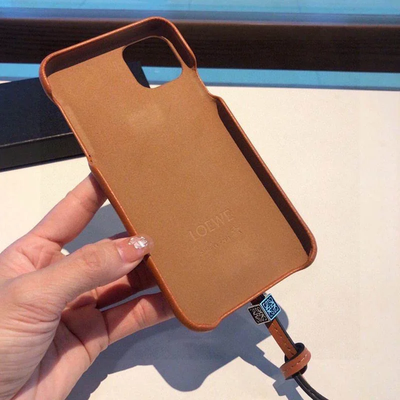 日本未入荷【ロエベ スマホケース 偽物】レザー iPhone用ケース lob54514