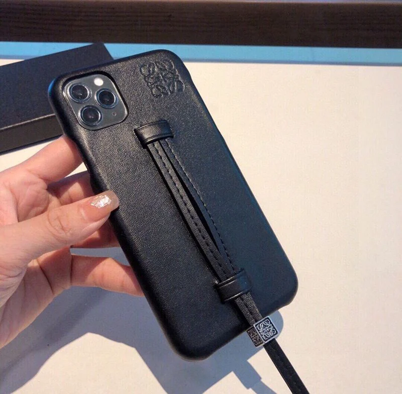 22AW最新作【ロエベ ケース 偽物】レザー iPhone用ケース loc70750