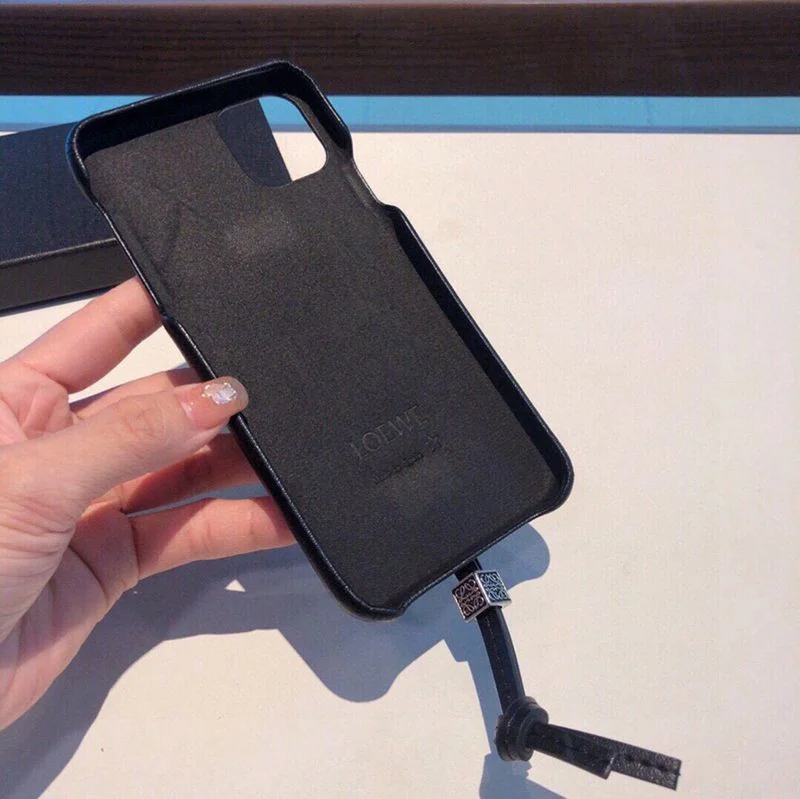 22AW最新作【ロエベ ケース 偽物】レザー iPhone用ケース loc70750