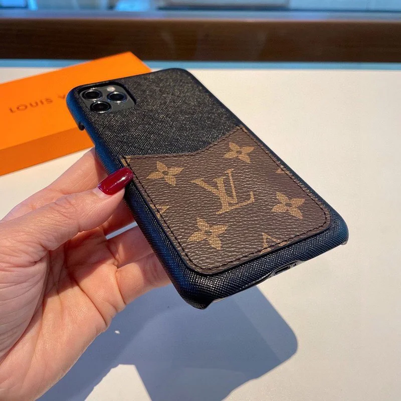 新作 ルイヴィトン iPhoneケース コピー ブラック スカーレット LVロゴ vuj98010