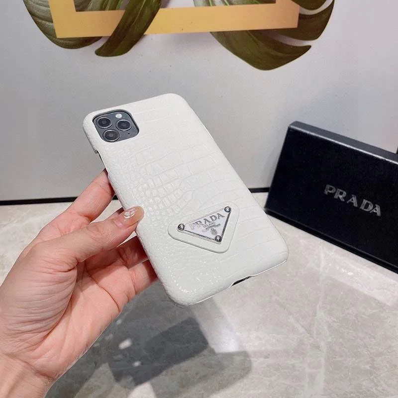 プラダ ケース コピー トライアングルロ ワニ柄 iPhone12/13/proケース超人気 pui22351